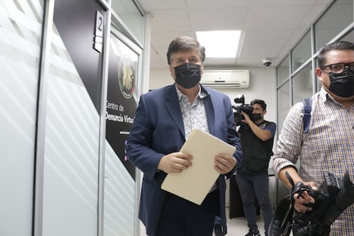 Gobierno de Nuevo León denuncia ante Fiscalía hallazgo de micrófono