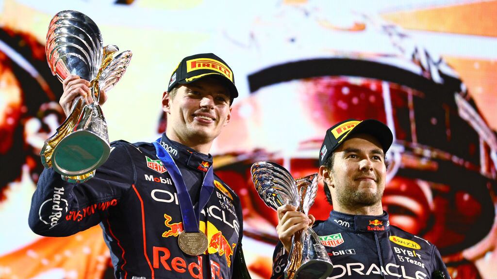 Max Verstappen y Checo Pérez.