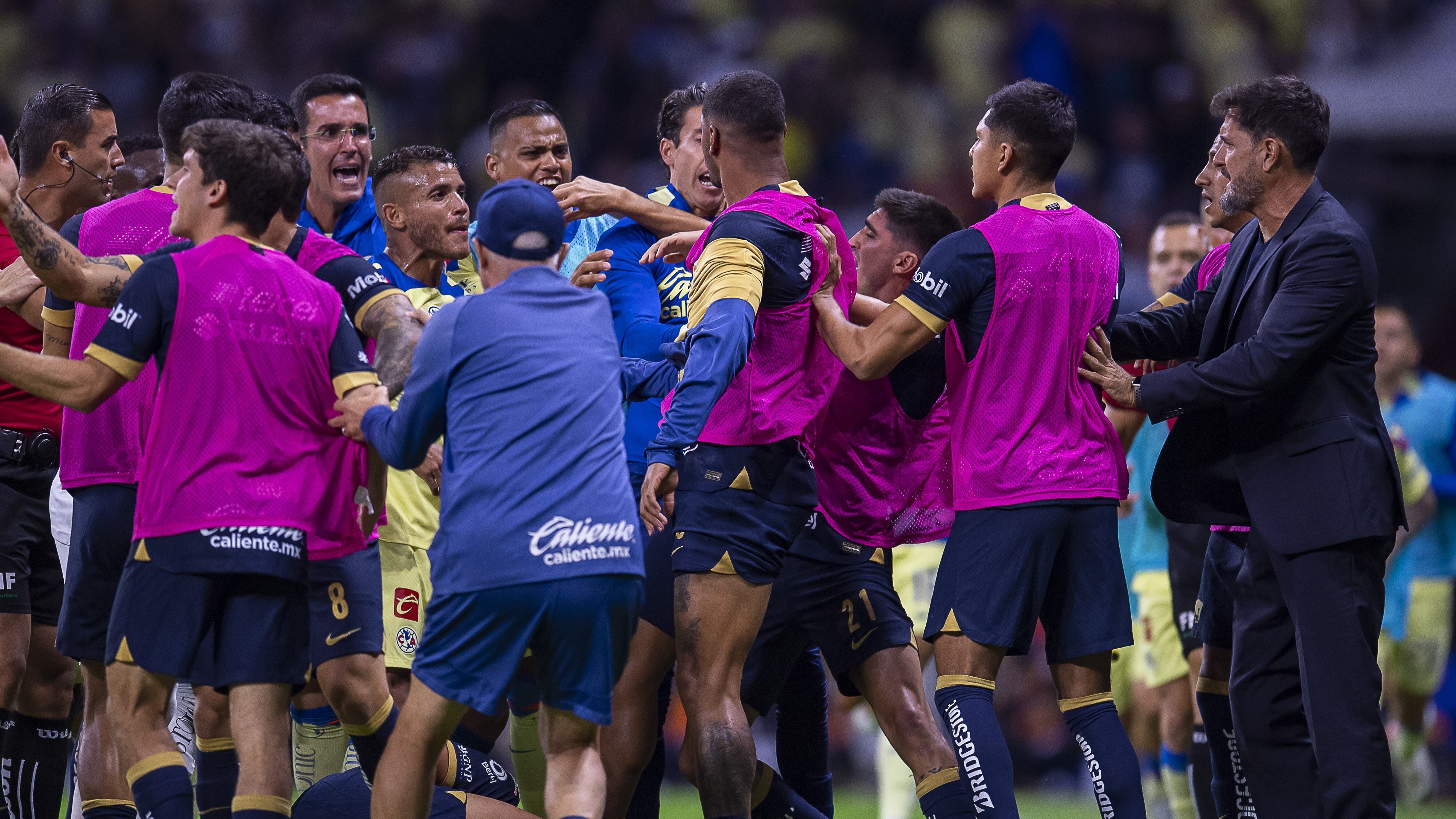 El Clásico Capitalino estuvo lleno de polémica por un gol anulado al América y por el penal que le dio la victoria a las águilas.