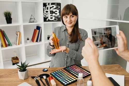 ¿Cómo hacer una marca personal en 2027? La IA también podría recomendarte