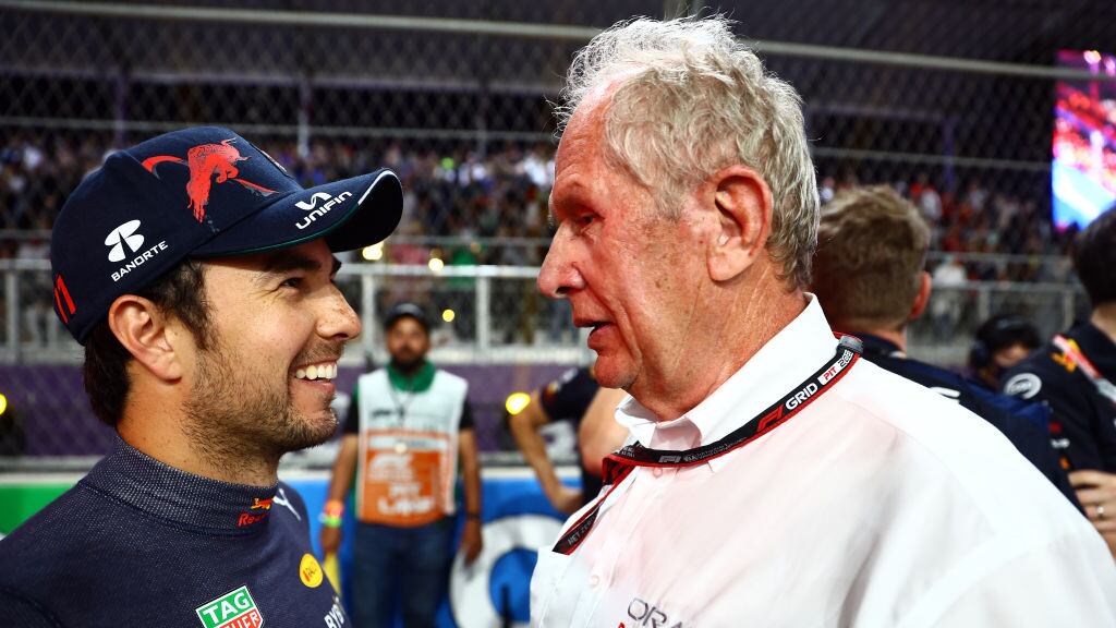 Sergio Pérez junto a Helmut Marko