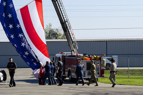 ¿Quién decide la guerra en EE.UU. y quién termina poniendo el cuerpo? #SendBarron destapa la grieta