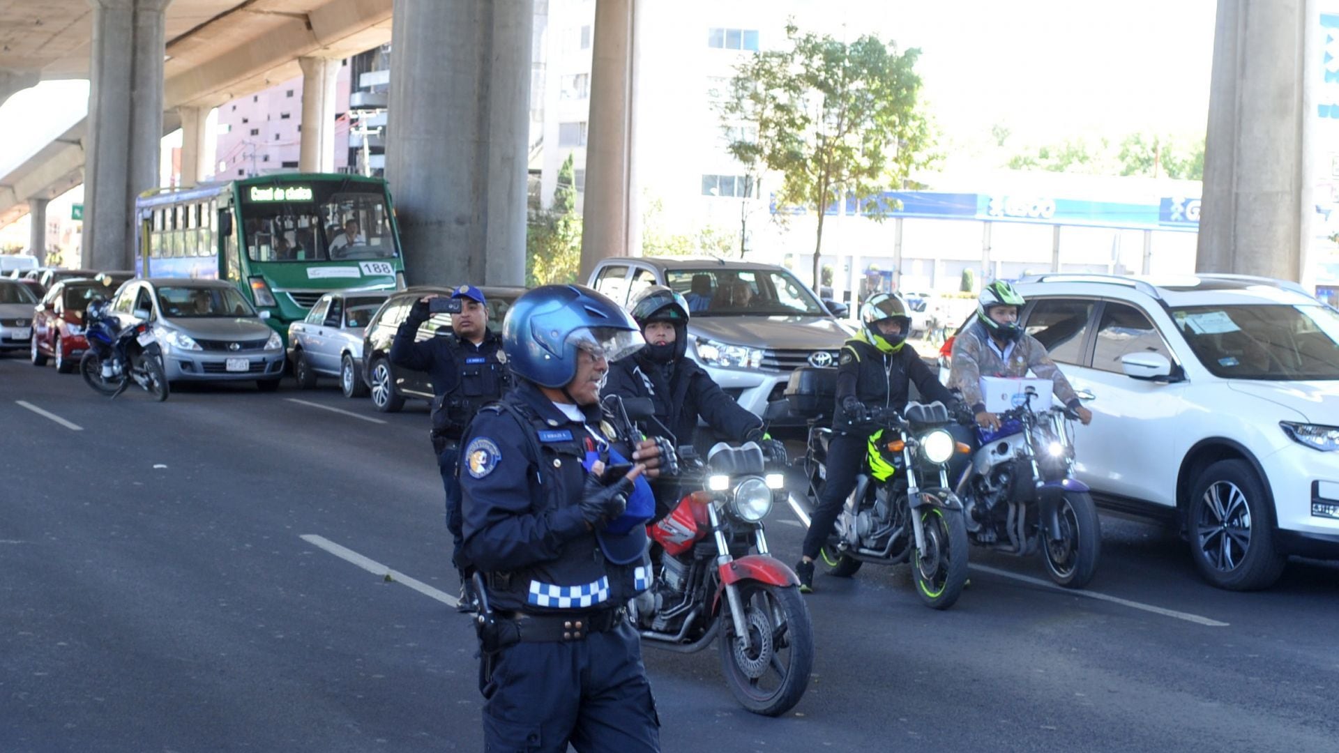 Hoy no Circula del viernes 25 de julio 2025 en CDMX y Edomex