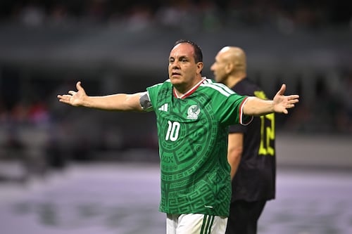 Cuauhtémoc Blanco lanza fuerte crítica al Estadio Azteca: “Asientos bien incómodos”