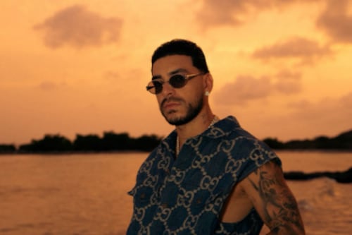 Ryan Castro sorprende a sus fans tras lanzamiento de canción navideña “Mi Fortuna”