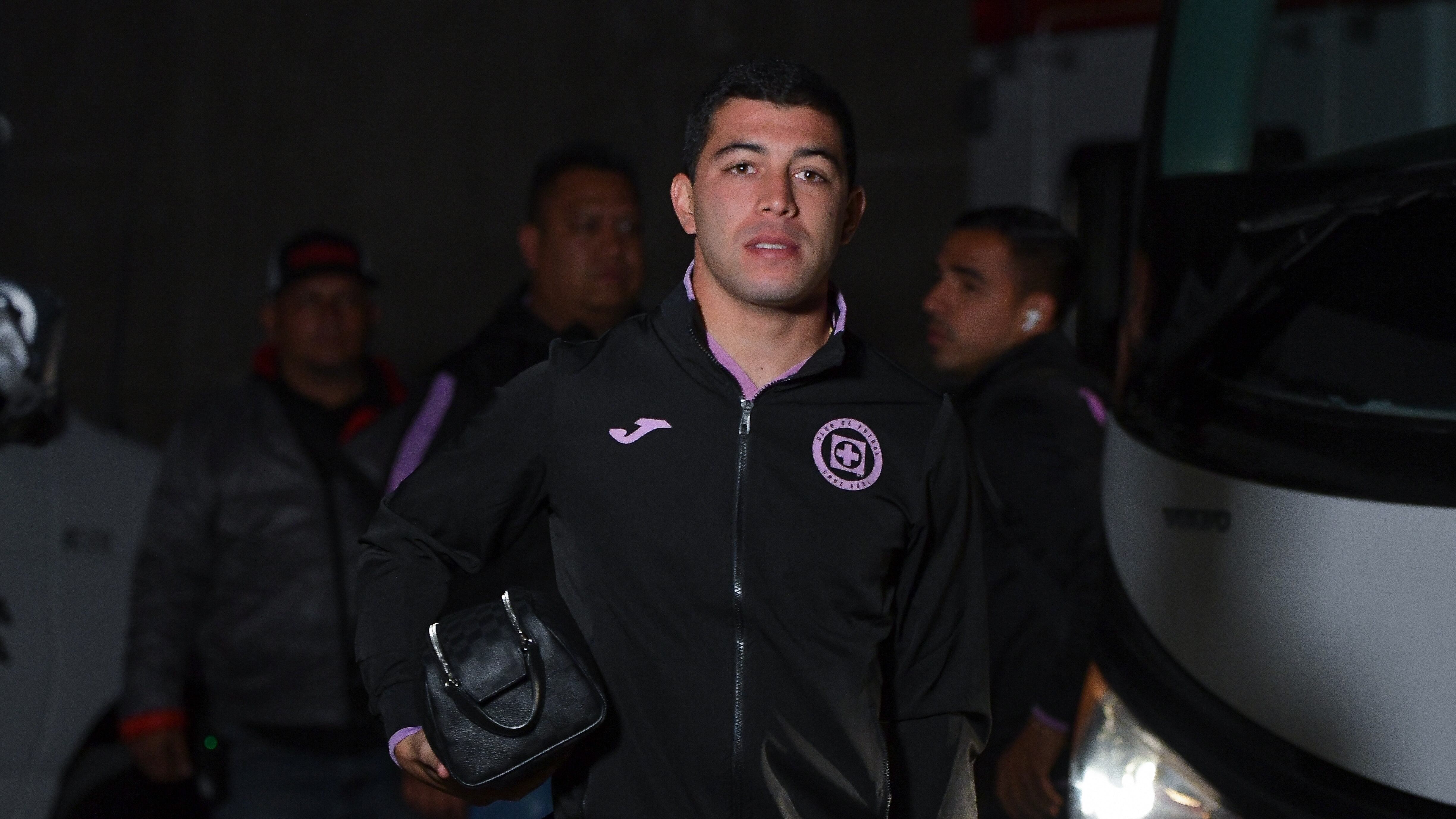 Erik Lira busca unirse a la legión extranjera