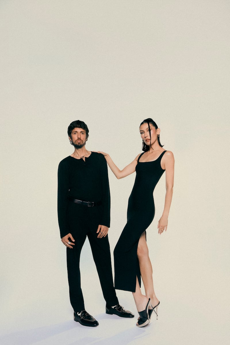 Daniela Spalla y Esteman debutan como dúo con su álbum ‘Amorío’