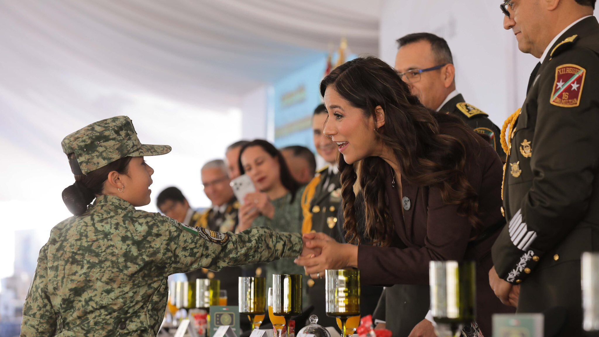 Libia Dennise destacó el papel del Ejército en emergencias durante su 113 aniversario en Irapuato