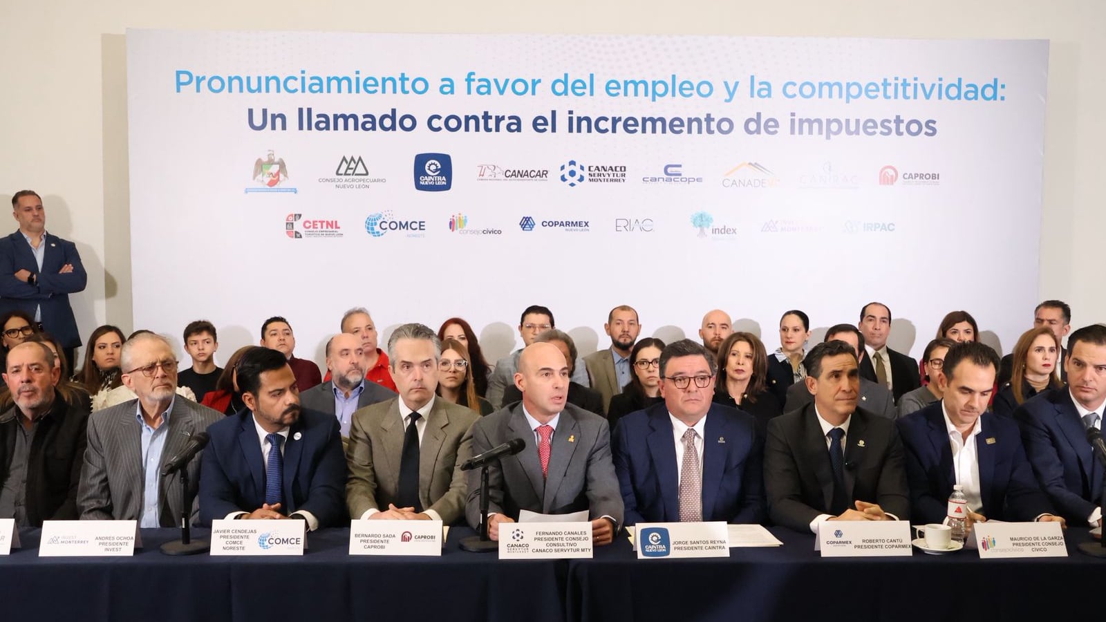 Después de que entregó el Paquete Fiscal la administración estatal sugiere un aumento del 3 al 4% en el ISN.