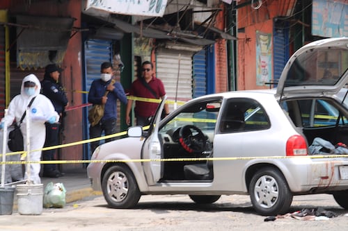 Grupo armado vestido de mariachis ataca en mercado Morelos; vinculan hecho a narcomenudeo