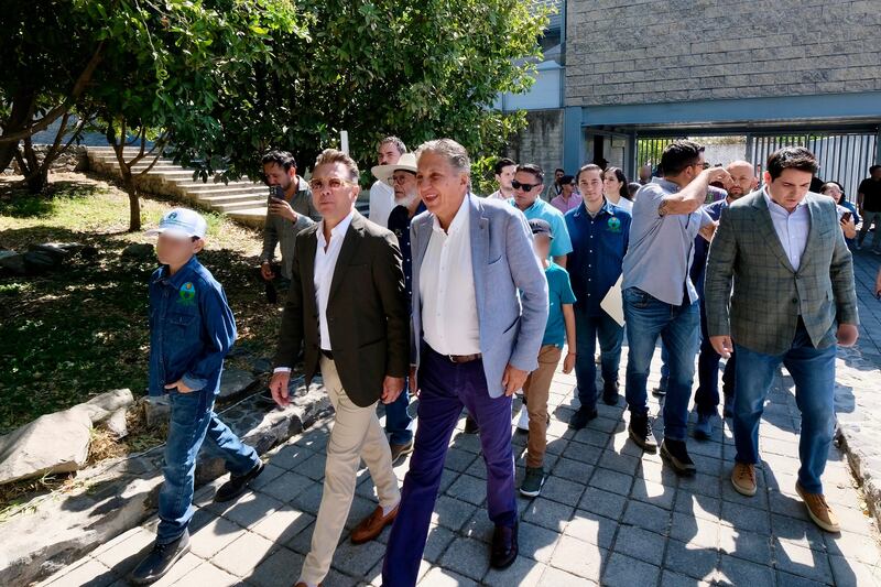 El alcalde de Zapopan reconoció la continuidad de este proyecto por parte del gobernador Pablo Lemus. CORTESÍA/ GOBIERNO DE JALISCO