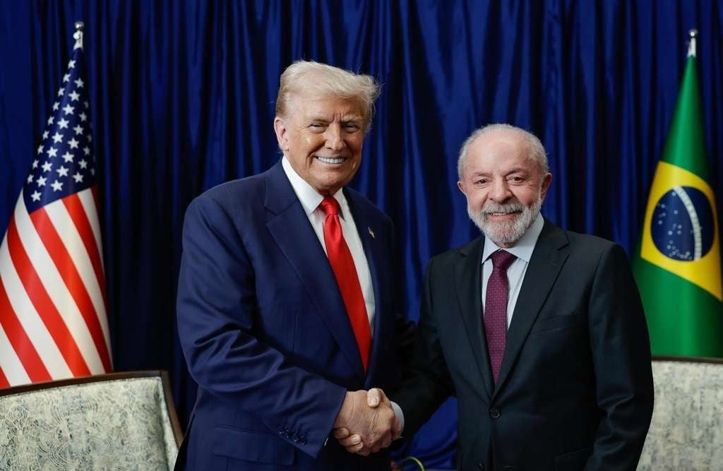 Donald Trump y Lula se reúnen en la Casa Blanca en medio de tensiones políticas y comerciales 