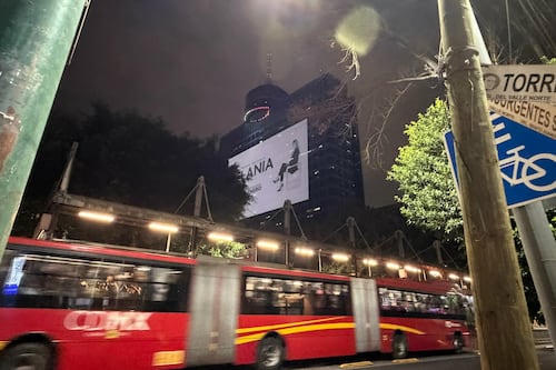 ¿Provocación? Película de Melania Trump aparece promocionada en el WTC de la CDMX