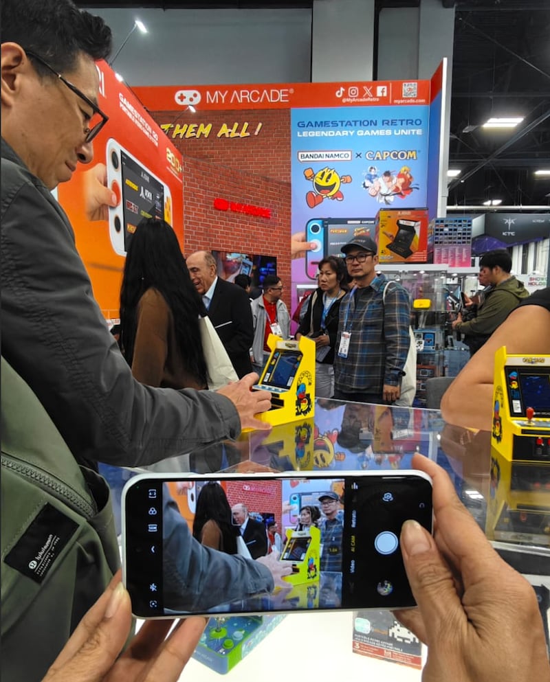 Ultra delgado, ligero y con personalidad propia, el Tecno Pova Slim 5G demuestra que un smartphone puede complementar muy bien tu estilo.