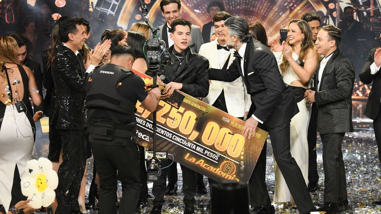 La final de La Academia por TV Azteca fue vista por casi 7 millones de personas.