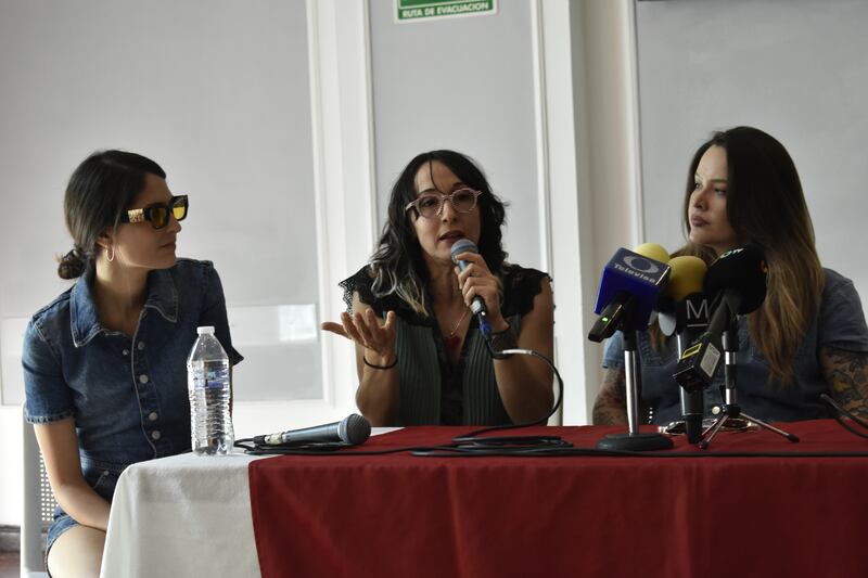 Cinco mujeres, cuatro proyectos y un solo objetivo: celebrar el amor y la diversidad con su música.