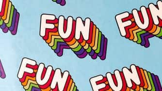 Cómo colocar texto de fondo con movimiento para videos de TikTok