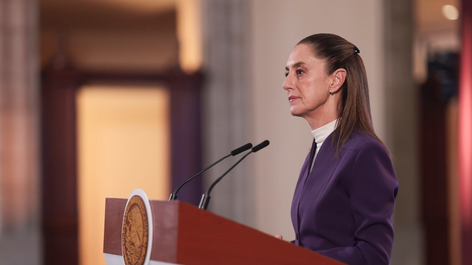 La presidenta Claudia Sheinbaum en conferencia.