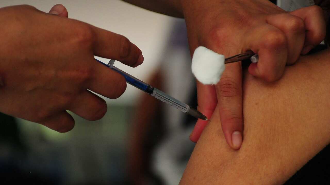 La primera dosis de Sinovac ya se aplicó en las alcaldías Tlalpan y VC.