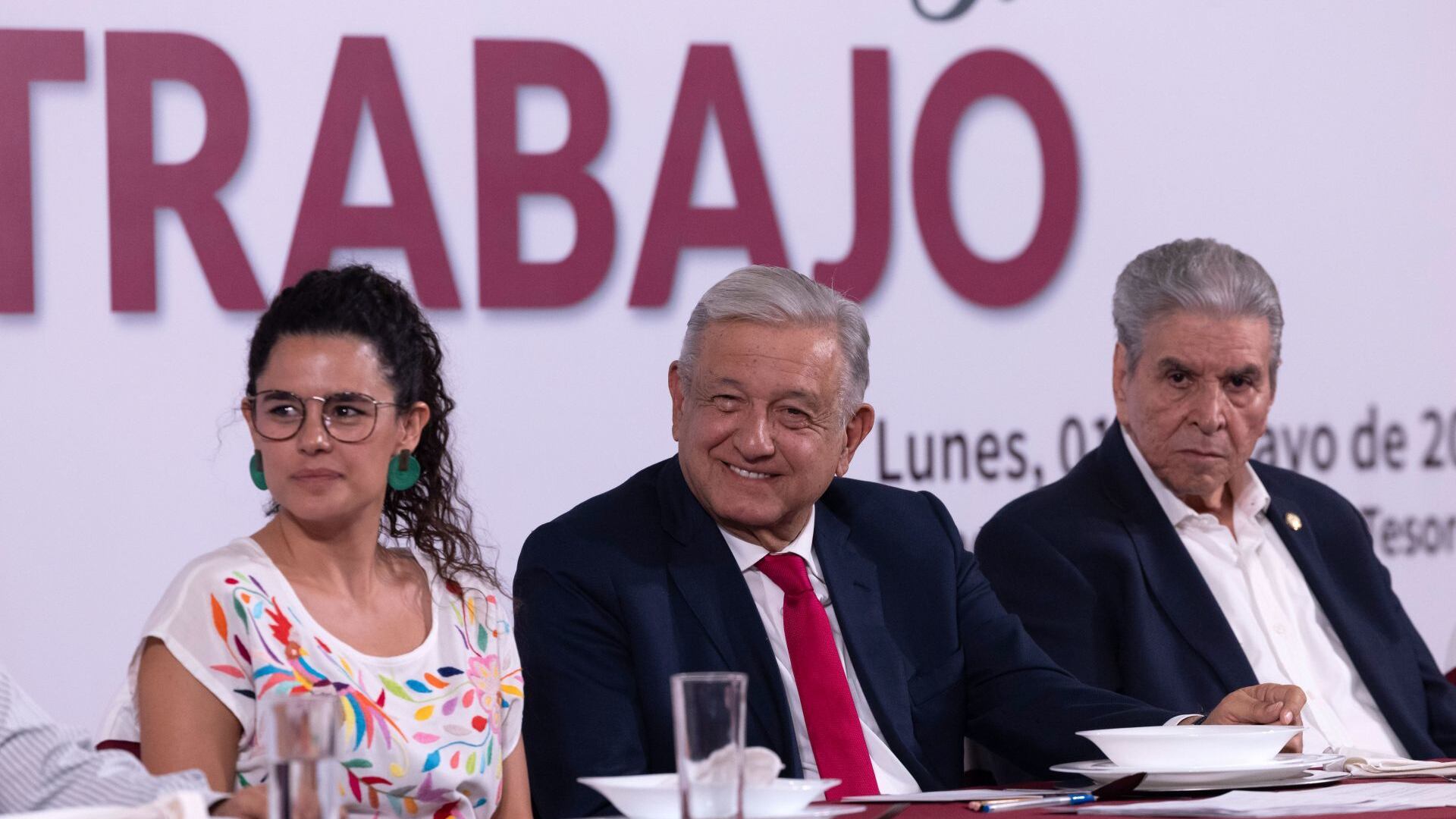 AMLO confía contar con apoyo obrero para terminar su sexenio
