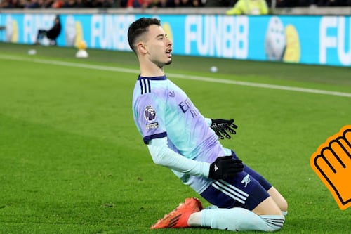 Arsenal comienza el año con una sólida victoria para acechar la cima de la tabla