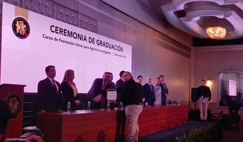 En total 26 cadetes se graduaron como policías ministeriales.