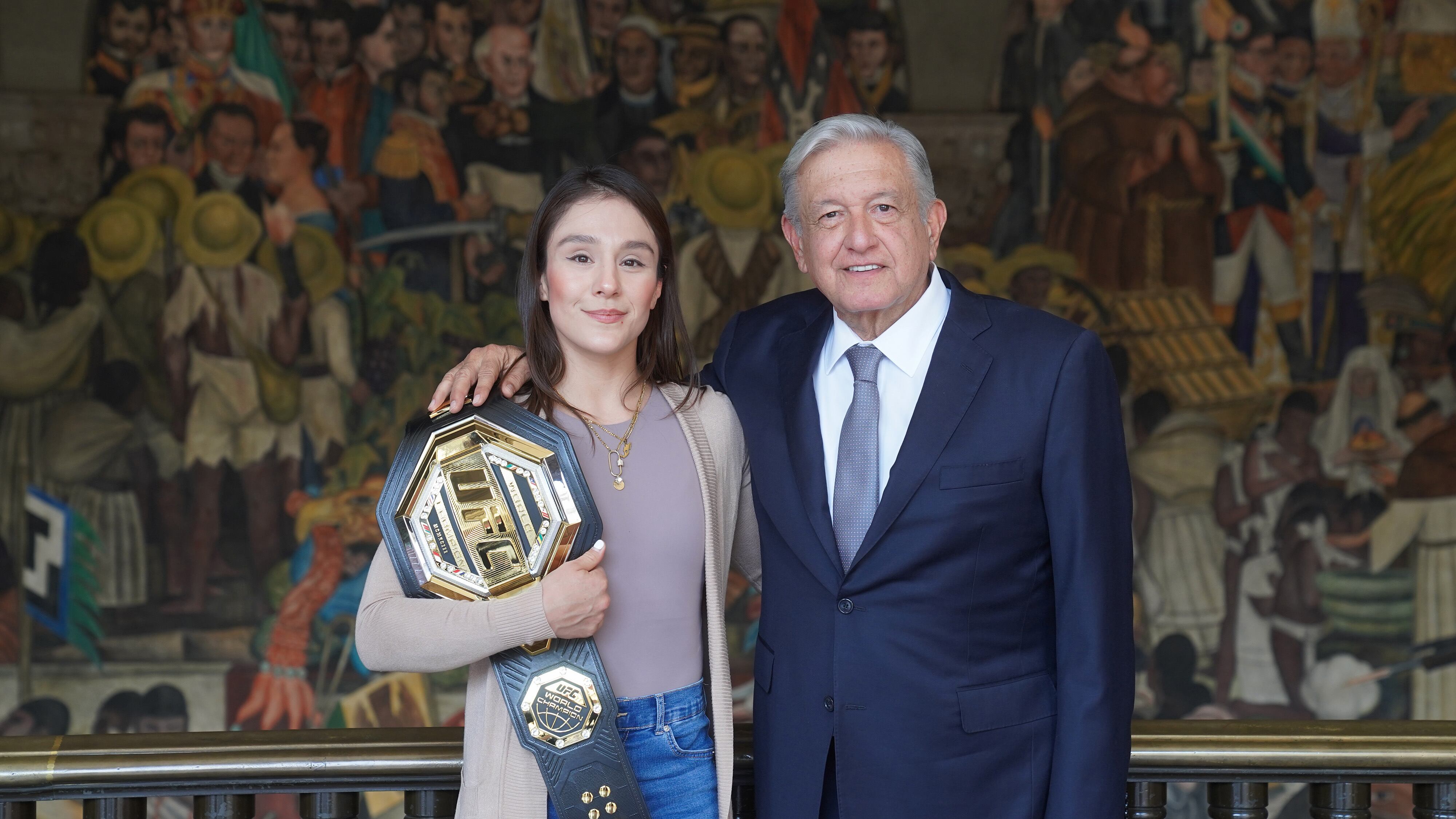 La peleadora se reunió con el presidente en Palacio Nacional I Presidencia
