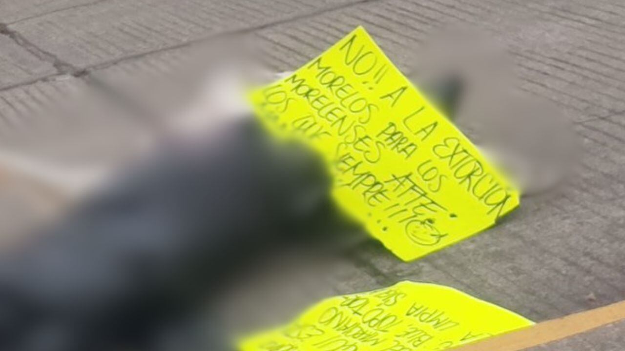 Abandonan cadáver con mensajes contra extorsionadores en Morelos