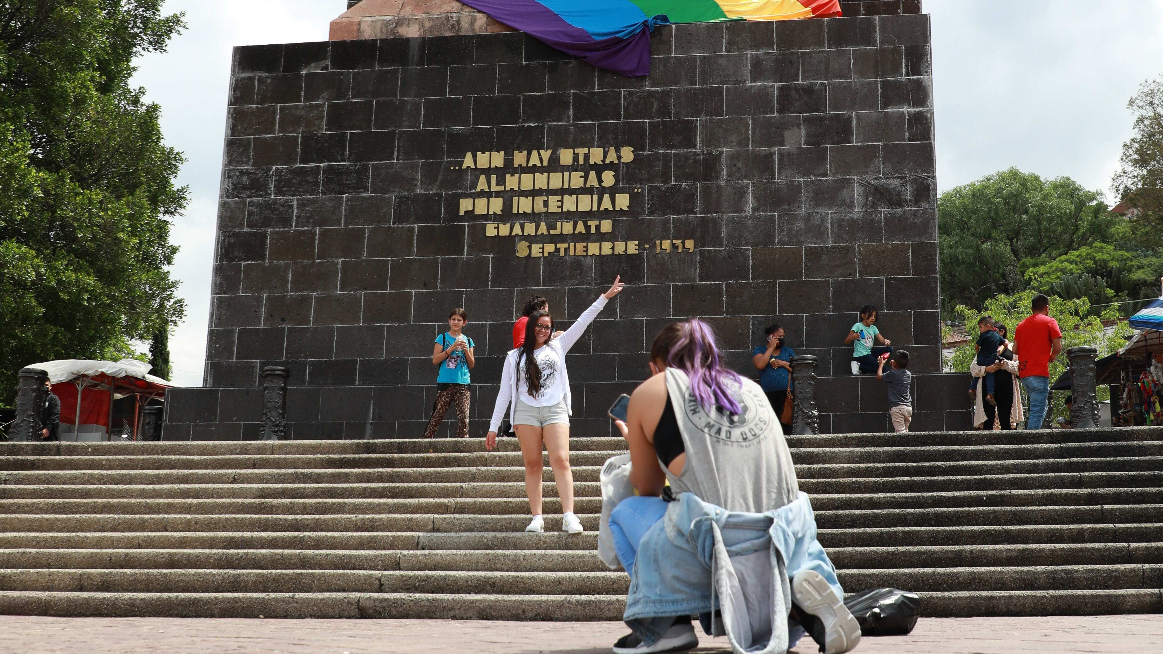 Guanajuato dará partida presupuestal este año a comunidad LGBT por orden de juez.