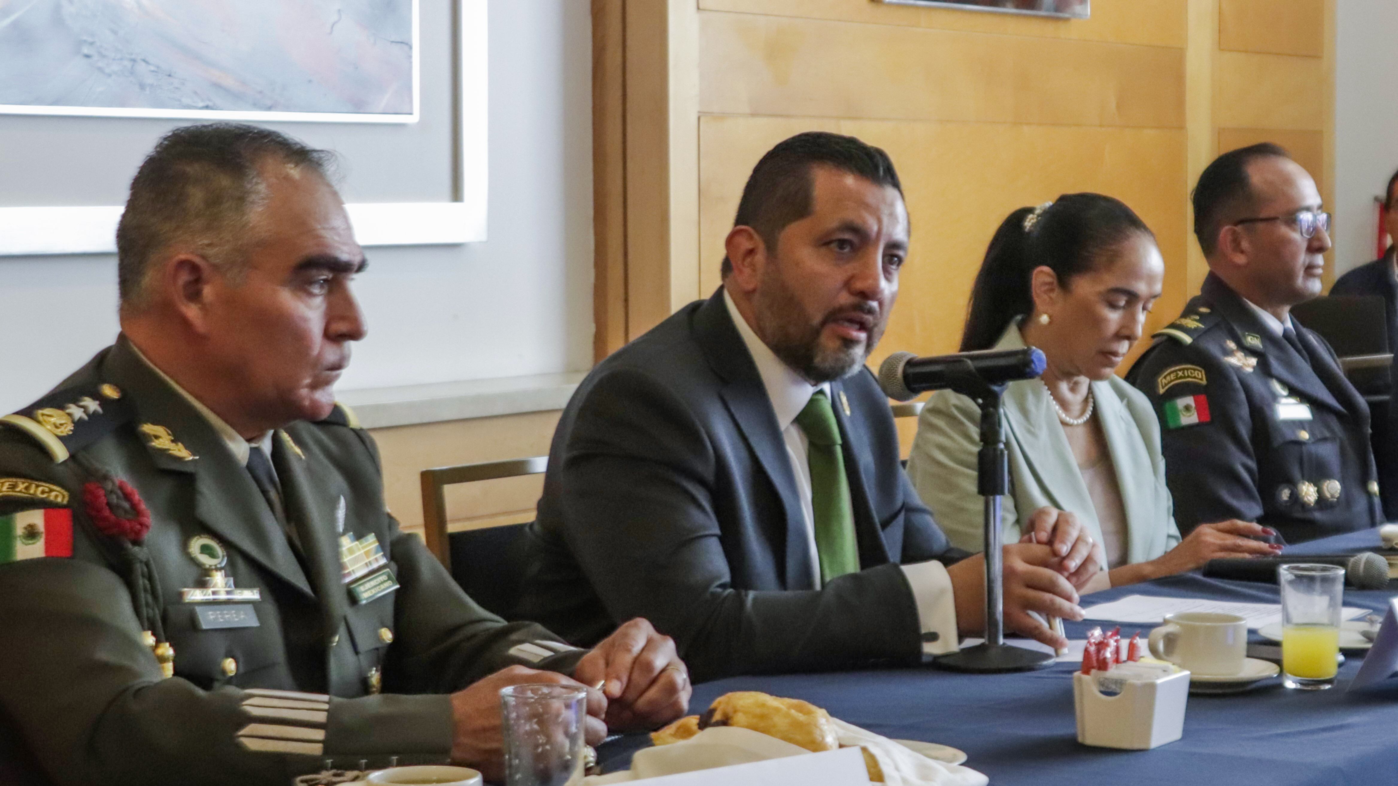 Buscan reforzar estrategia de seguridad en Querétaro.