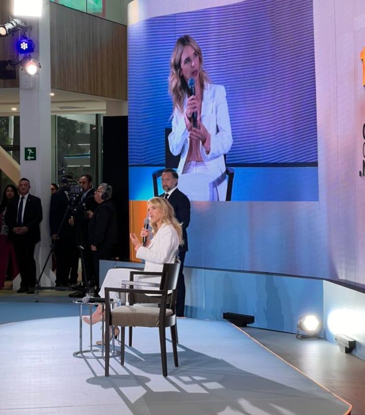 Cayetana Álvarez de Toledo, otra española, que se lanza en México contra el gobierno de Claudia Sheinbaum 