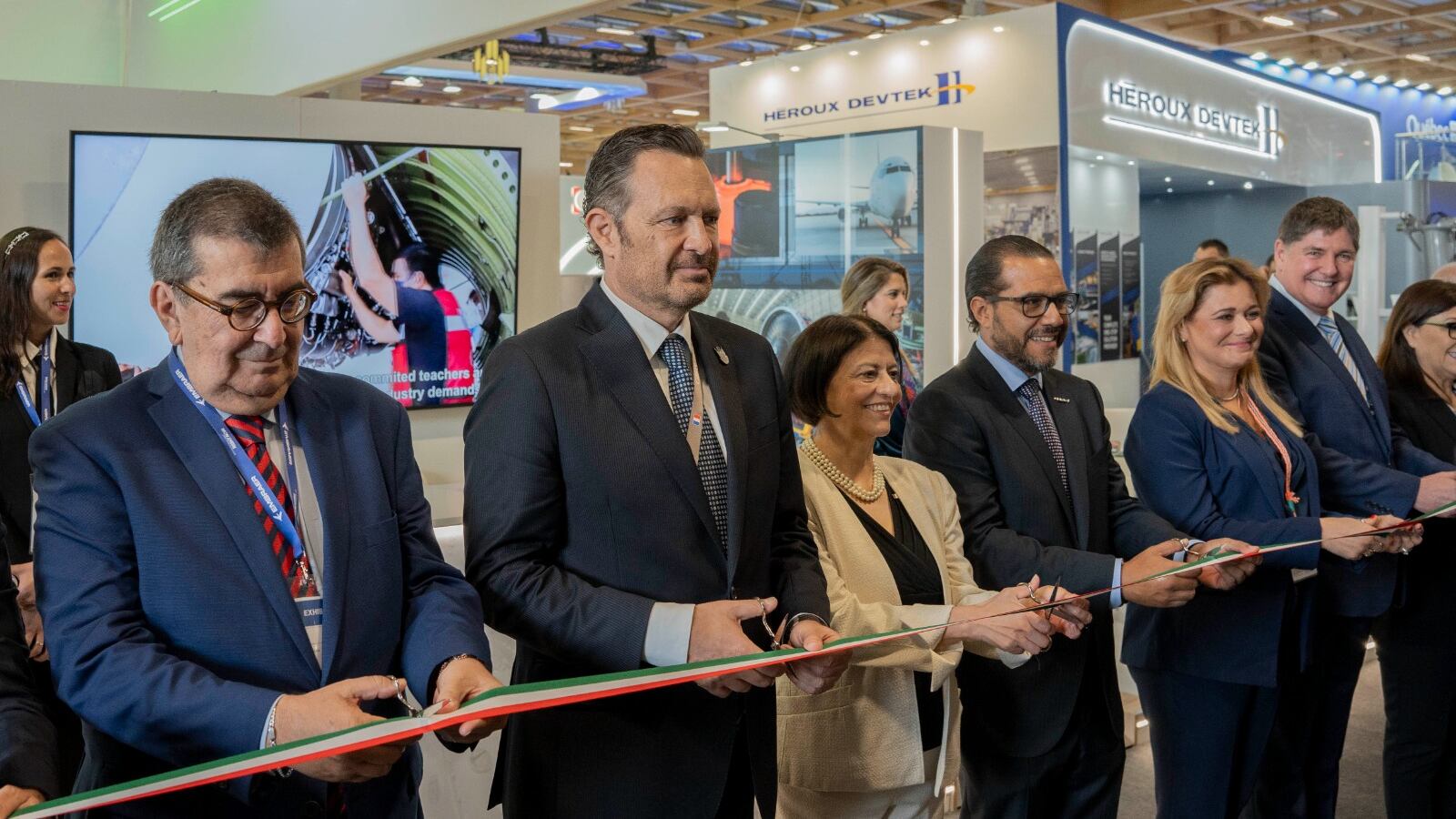 El espacio está destinado a la difusión de las ventajas competitivas del país en la industria aeroespacial. (Cortesía)