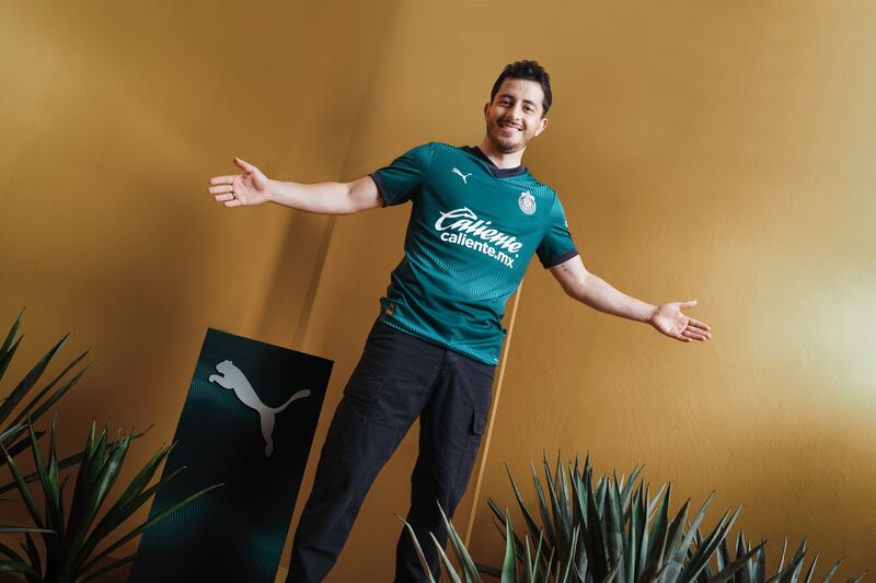 Tercera equipación de Chivas basado en el tequila