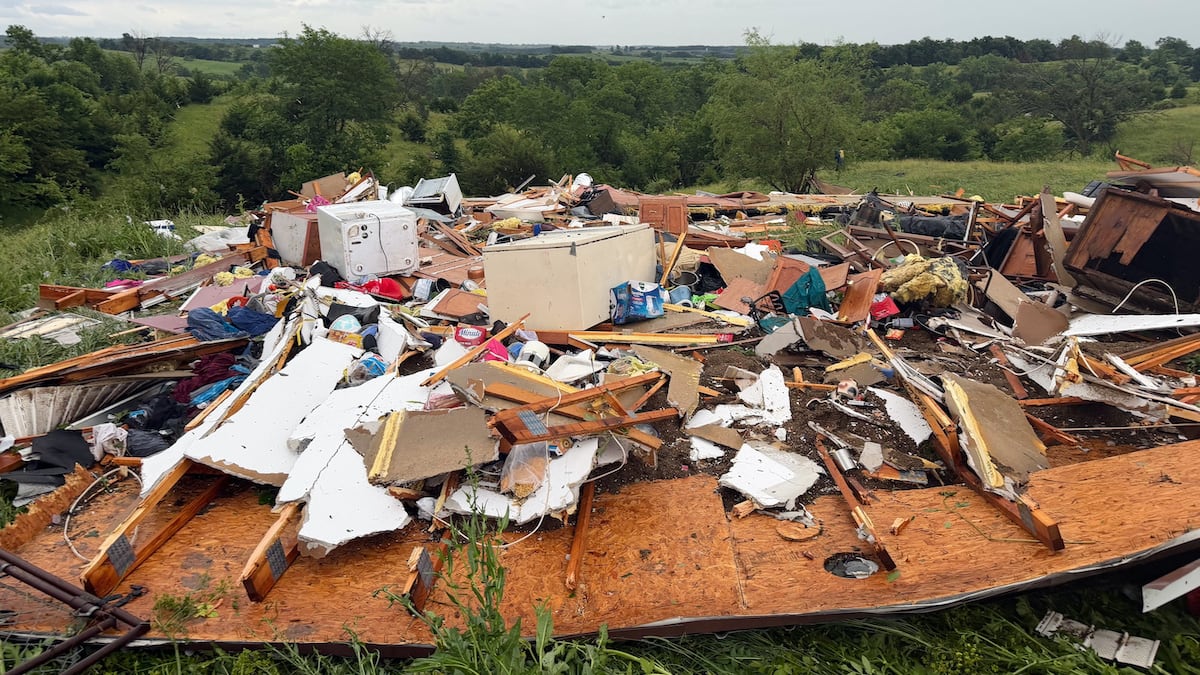 Daños por tornado.
