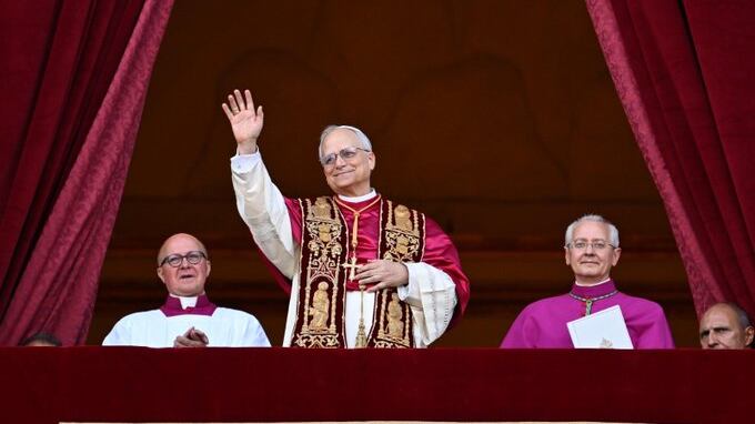 Robert Francis Prevost, es el primer Papa agustino, tiene casi 70 años.
