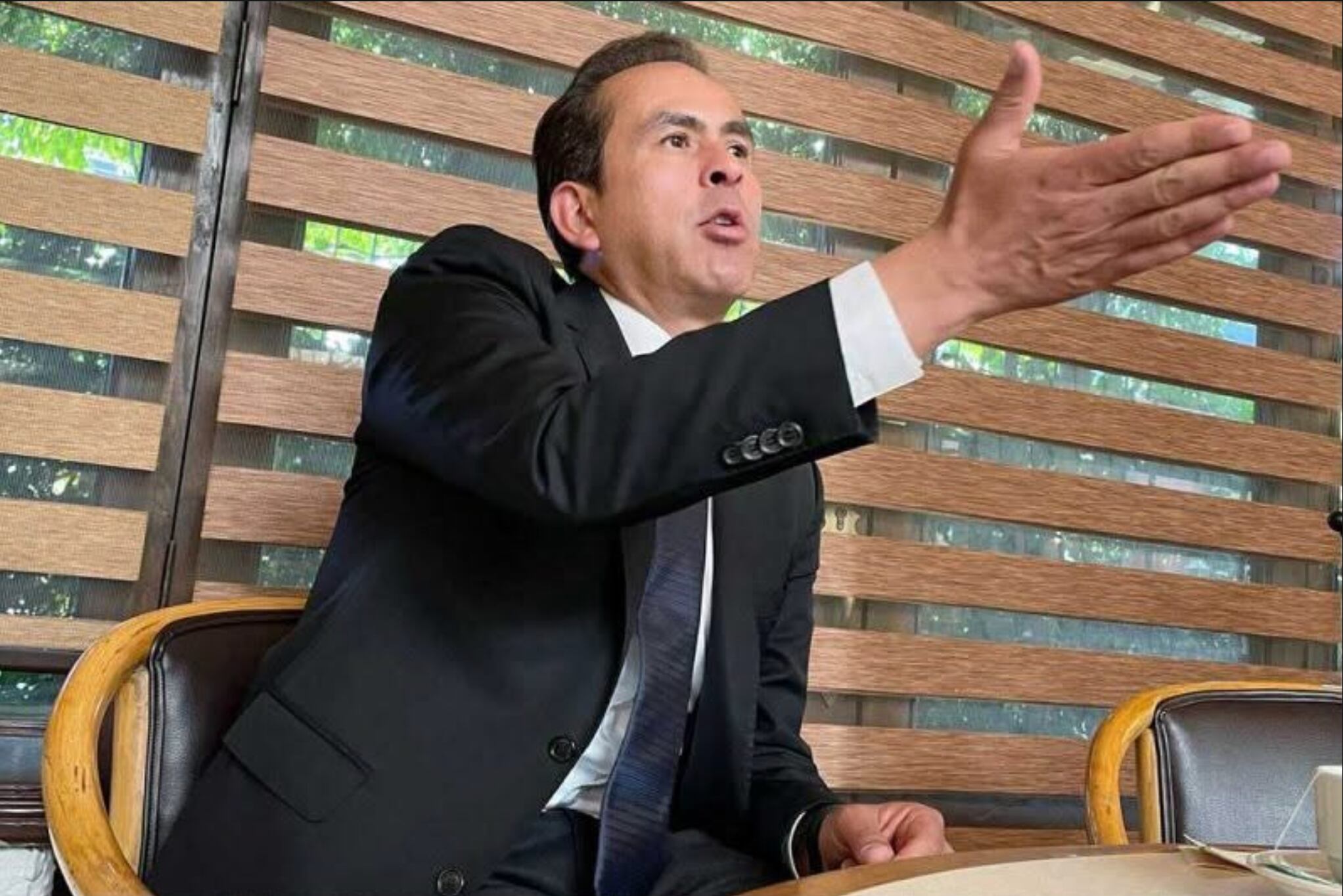 #PolíticaConfidencial: Movimiento Naranja busca exprimir estructura tricolor en Edomex