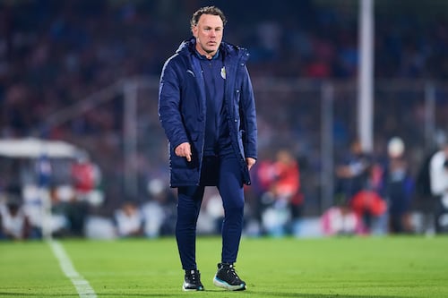 Gabriel Milito es agredido por integrante de cuerpo técnico de Cruz Azul: Video