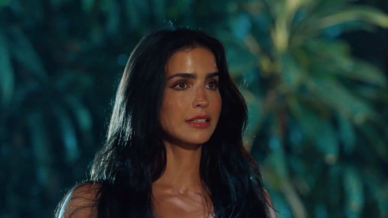 La actriz Bárbara de Regil confesó que fue abusada sexualmente, en un reality show.