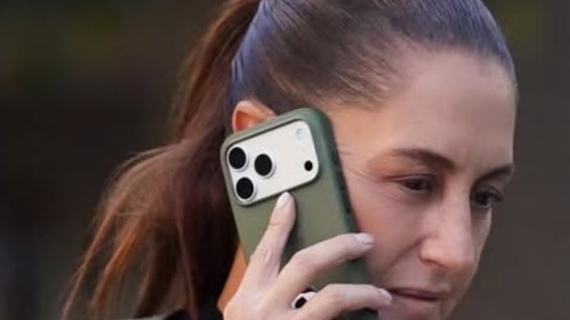“¿Bueno?”: el post de Claudia Sheinbaum que desató teorías por una llamada “misteriosa”