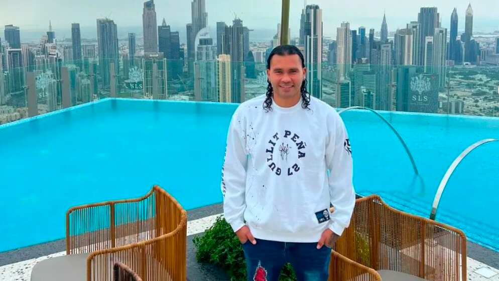 Gullit Peña inició una nueva faceta como empresario.