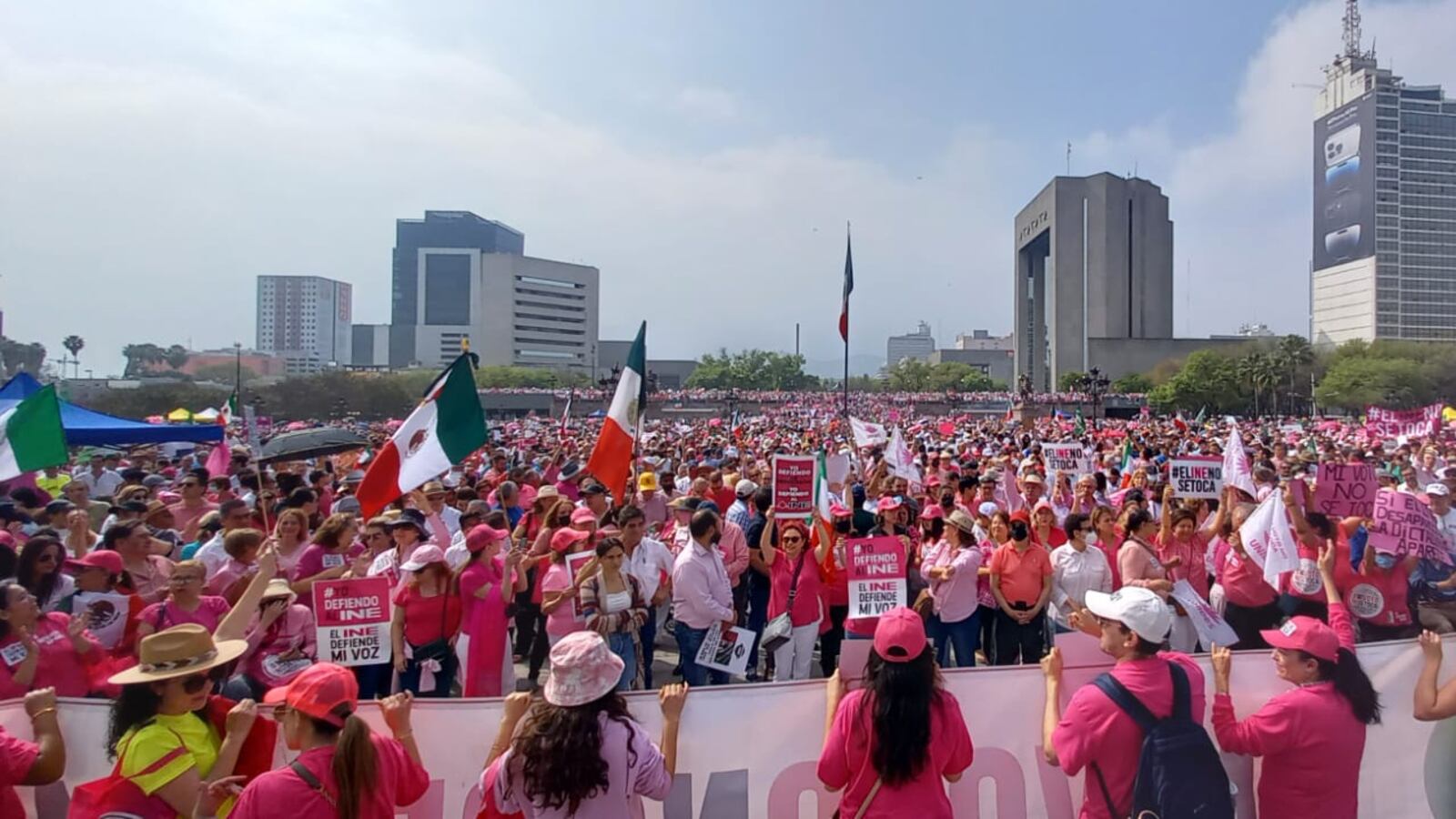 Los organizadores planean seguir manfiestándose a favor del Instituto.