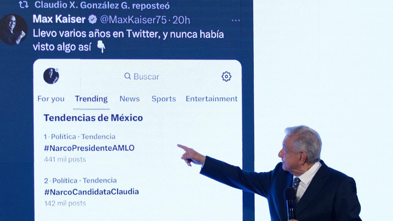 El presidente hizo referencia a la campaña en su contra en redes sociales tras la publicación del reportaje de Tim Golden