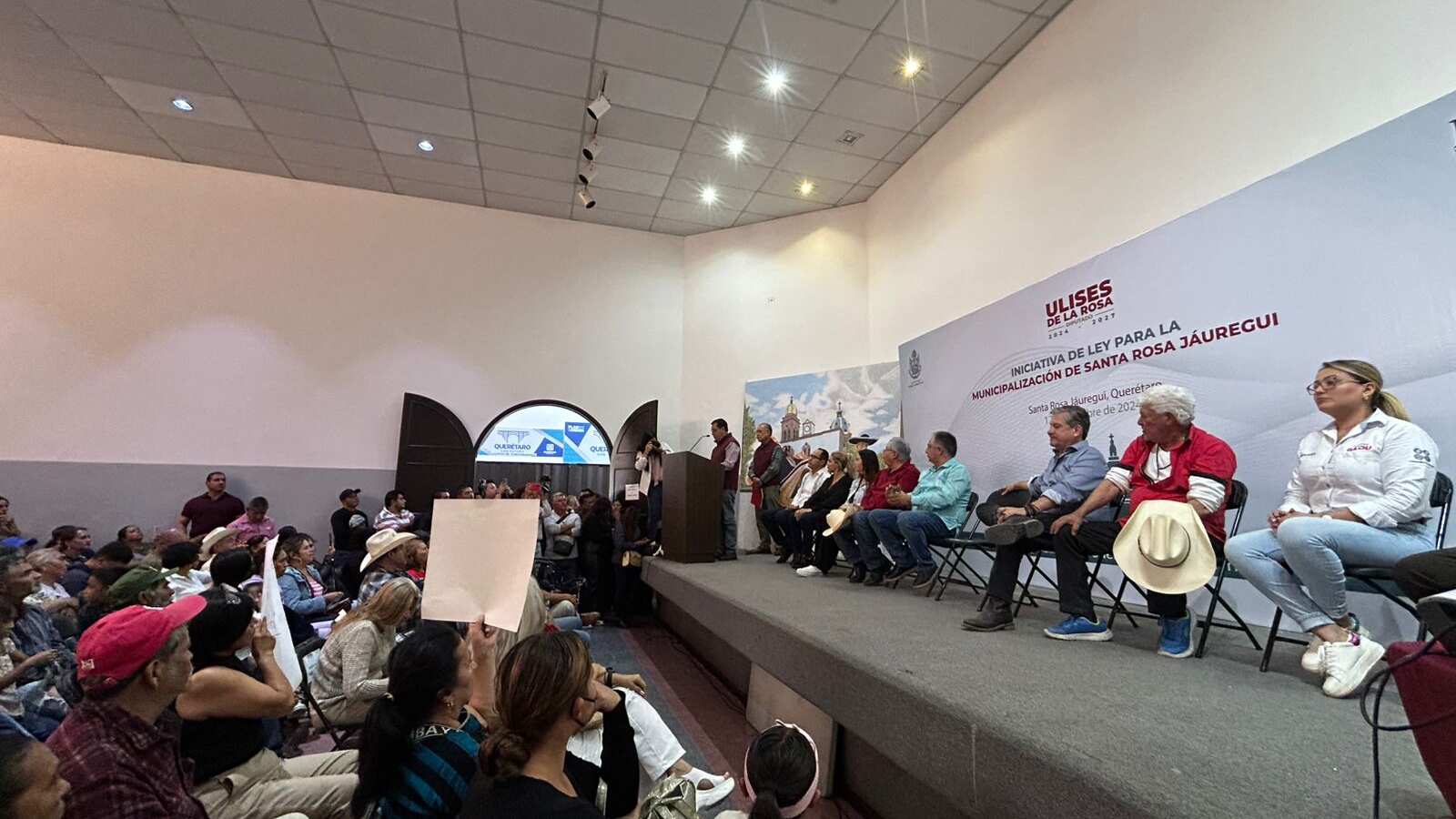 Buscan restaurar el estatus de municipio en Santa Rosa Jáuregui.