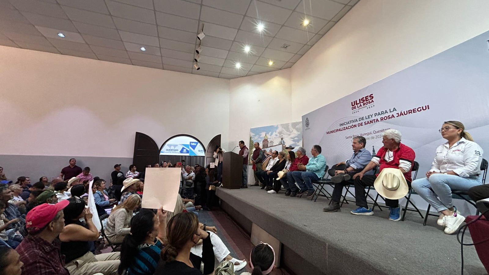 Buscan restaurar el estatus de municipio en Santa Rosa Jáuregui.