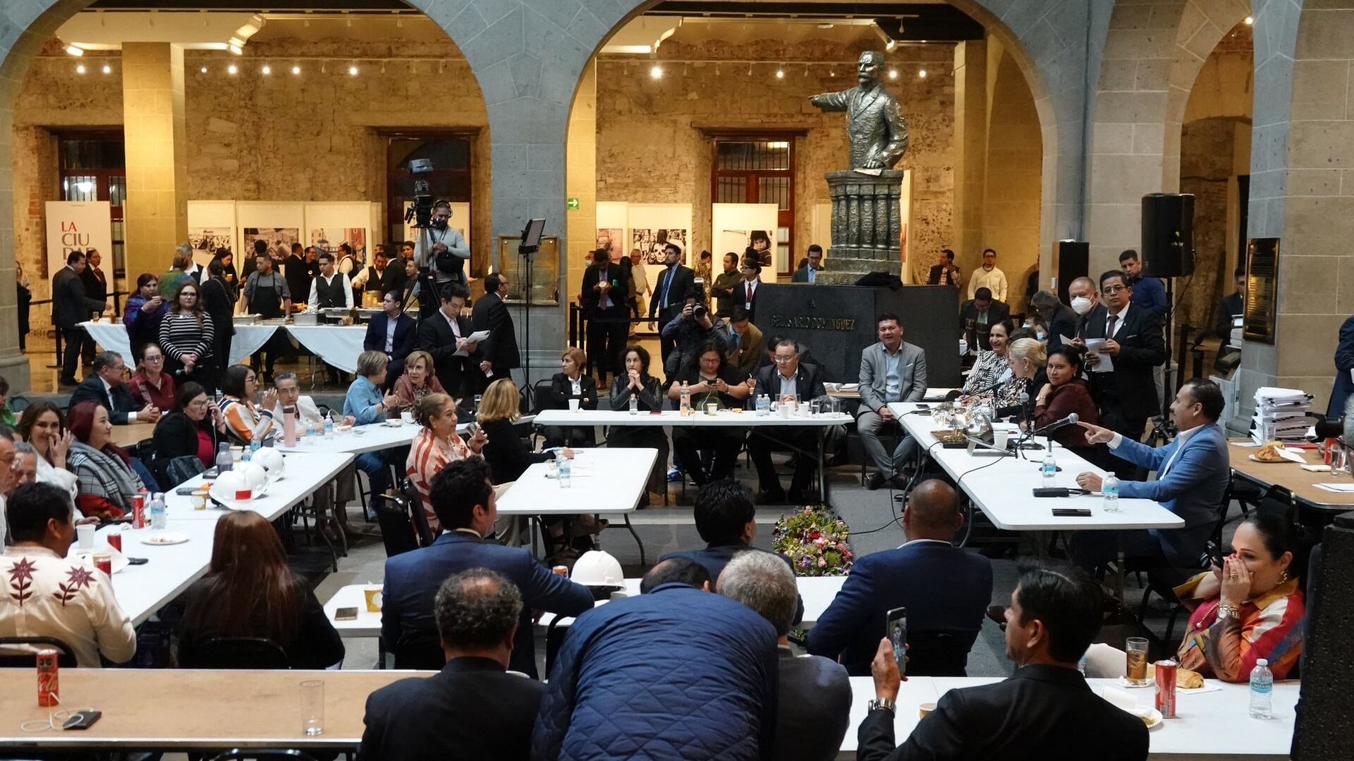 Reformas aprobadas estuvieron apegadas a la legalidad