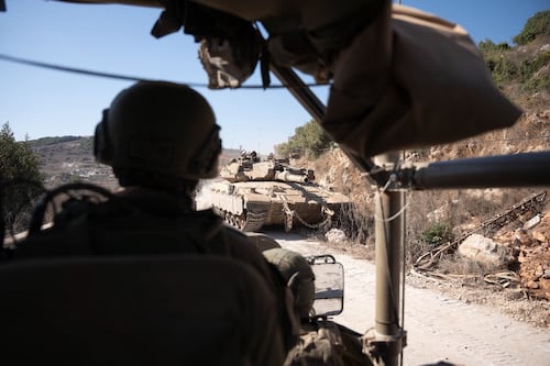 Israel ataca el cuartel aéreo de la Guardia Revolucionaria en Teherán