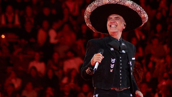 Al cantante le gusta jugar con diferentes estilos en sus vacaciones.