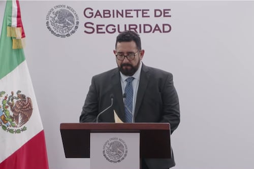 FGR desmantela una de las mayores redes de huachicol en México; hay 14 detenidos