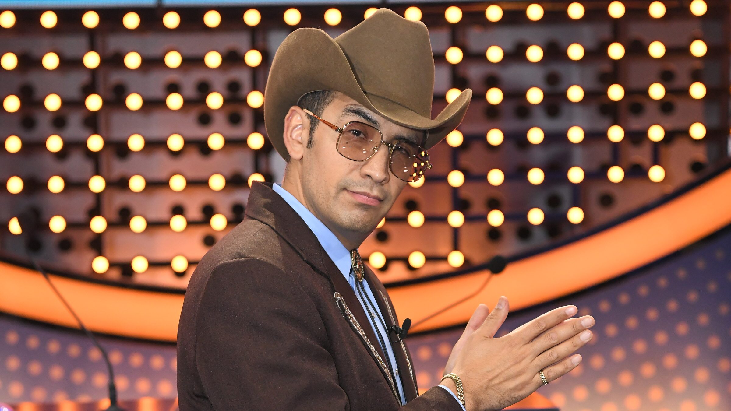 El conductor pasa por una buena etapa en su carrera profesional y personal e indicó que si estaría dispuesto a entrar a un reality show