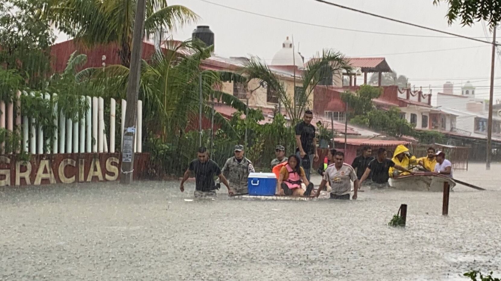Huracán John daños en Acapulco